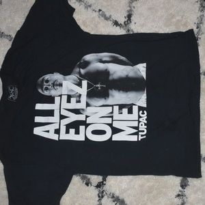 Tupac shirt